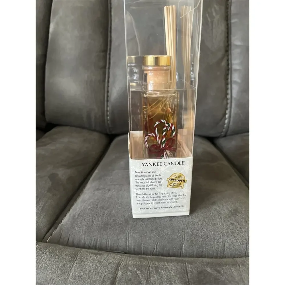 Yankee Candle North Pole Scent Fragrance Room Diffuser Set
